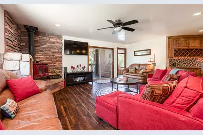 4700 N Kosherm Way, Duck Creek Village, UT 84762 - Photo 8