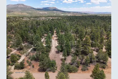 295 S White Oak St, Orderville, UT 84758 - Photo 1