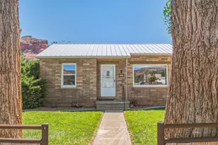 133 S 200 E, Kanab, UT 84741 - Photo 1