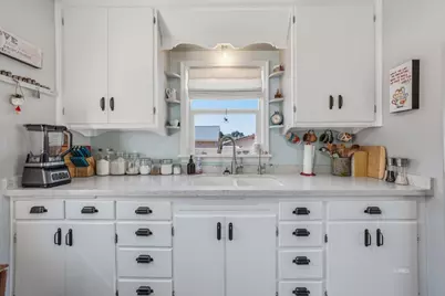 133 S 200 E, Kanab, UT 84741 - Photo 14