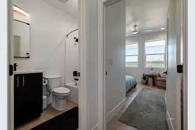 6313 N Johnson Canyon Rd, Kanab, UT 84741 - Photo 20