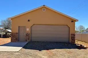 141 W 100 S, Kanab, UT 84741 - Photo 36
