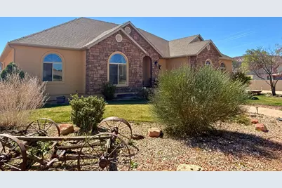 141 W 100 S, Kanab, UT 84741 - Photo 2