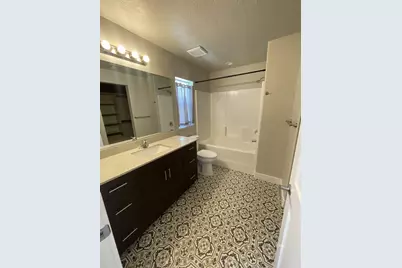 275 E 650 S #6, Kanab, UT 84741 - Photo 14