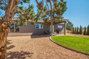 899 W Vance Dr, Kanab, UT 84741 - Photo 34