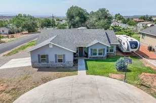 613 W Aspen, Kanab, UT 84741 - Photo 2