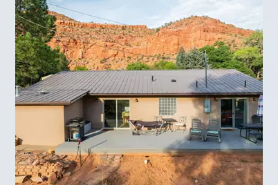 475 N 300 W, Kanab, UT 84741 - Photo 32