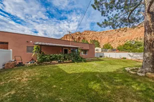 475 N 300 W, Kanab, UT 84741 - Photo 40
