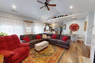 155 S Putter Ln, Kanab, UT 84741 - Photo 14