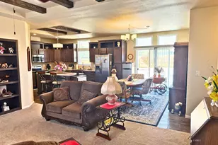 4283 E Mountain Vw Dr, Kanab, UT 84741 - Photo 8