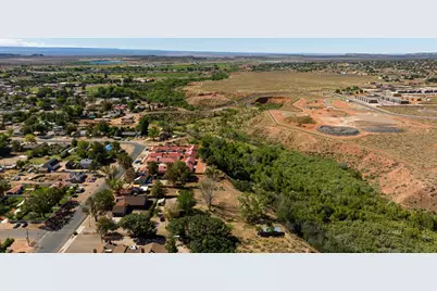 235 W 100 S, Kanab, UT 84741 - Photo 54