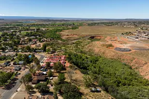 235 W 100 S, Kanab, UT 84741 - Photo 54