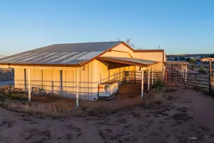 1100 S Revolution Way, Big Water, UT 84741 - Photo 40