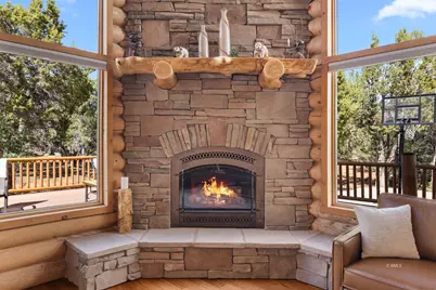 615 Zion Dr, Orderville, UT 84758 - Photo 8