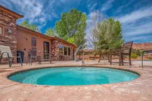 300 E 300 N, Kanab, UT 84741 - Photo 2