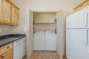 300 E 300 N, Kanab, UT 84741 - Photo 14