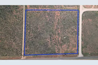 7070 E Grand View Dr, Kanab, UT 84741 - Photo 2