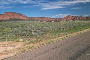 7070 E Grand View Dr, Kanab, UT 84741 - Photo 1