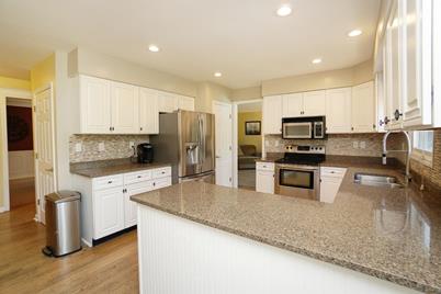 1710 Clough Pike - Photo 4