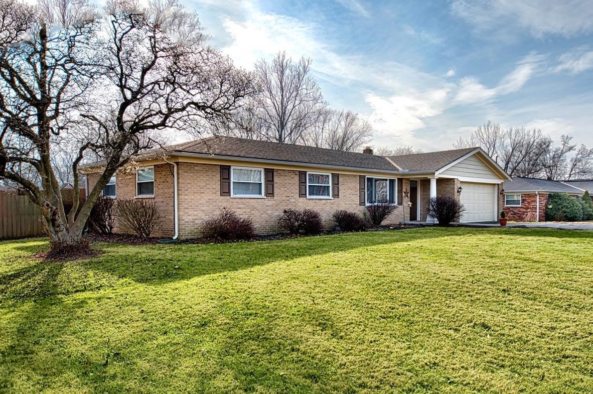 747 Jarole Dr, Cincinnati, OH 45245-1721