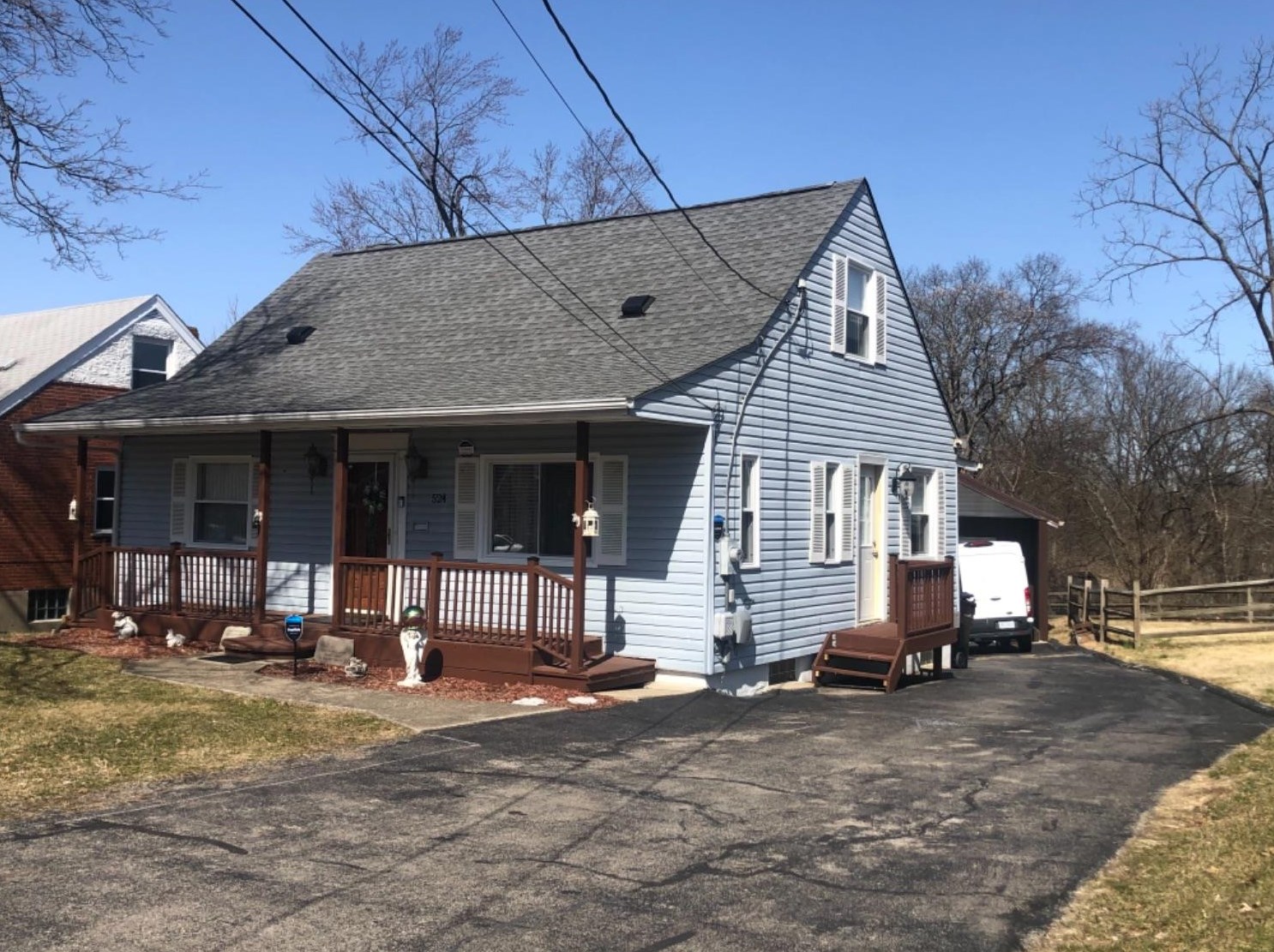 524 Roebling Rd, Cincinnati, OH 45238-5569
