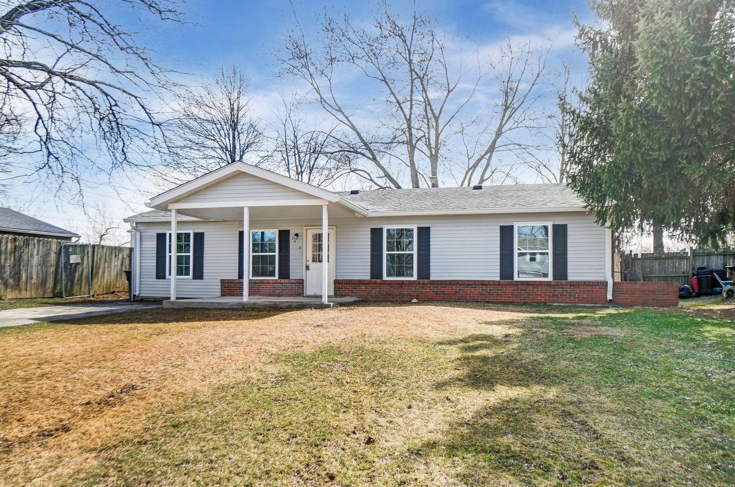 2870 Honesdale Ct, Cincinnati, OH 45251-1749