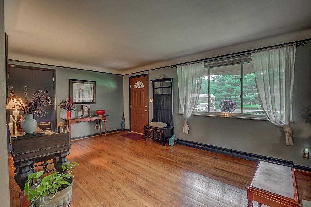 1205 Teakwood Dr, Milford, OH 45150