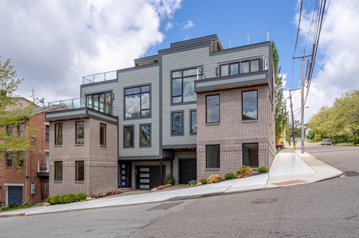 332 Mulberry St, Cincinnati, OH 45202-0930