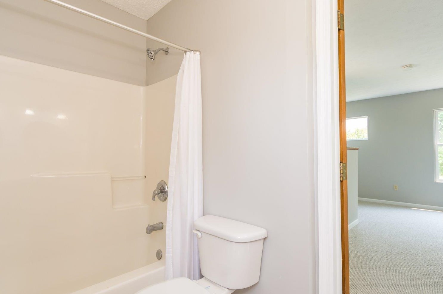 5144 Wayne Madison Rd, Trenton OH  45067-9514 exterior