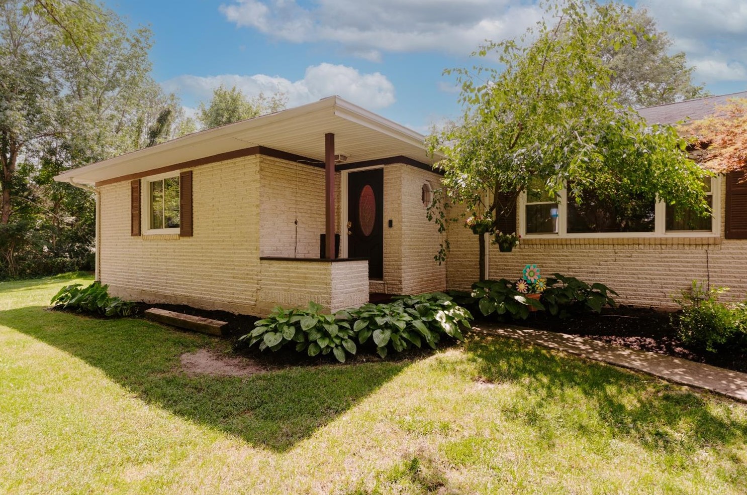 3895 Haines Rd, Mount Holly, OH 45068-9610