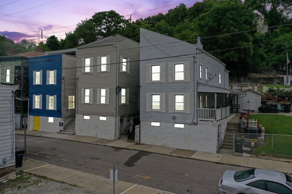 404 Mohawk St, Cincinnati, OH 45214-1937