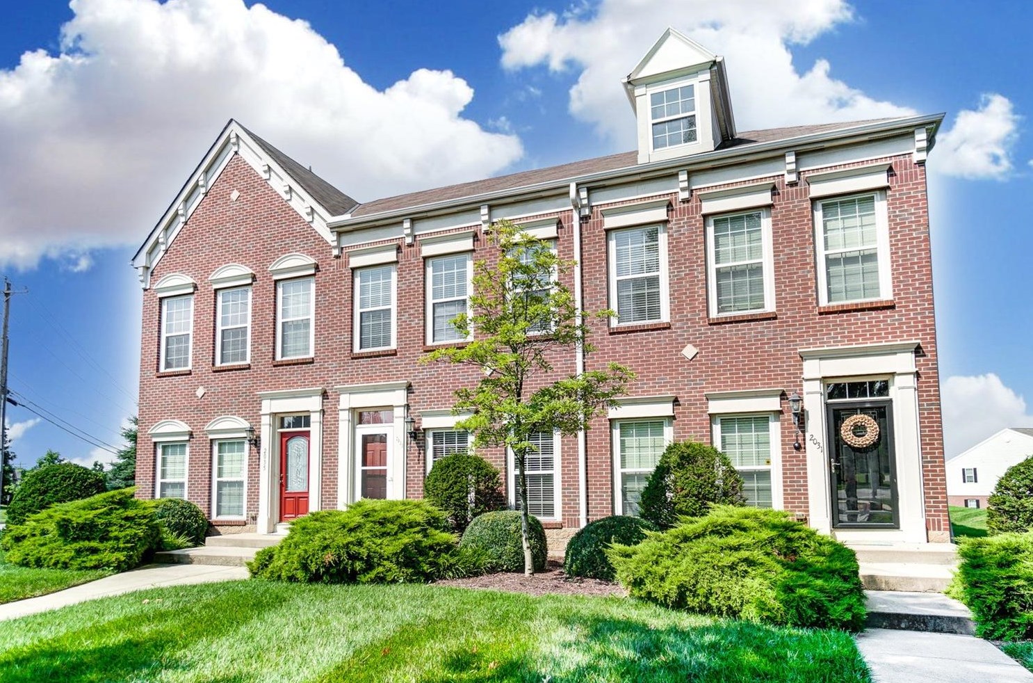2033 Seymour Ave, Cincinnati OH  45237-4721 exterior