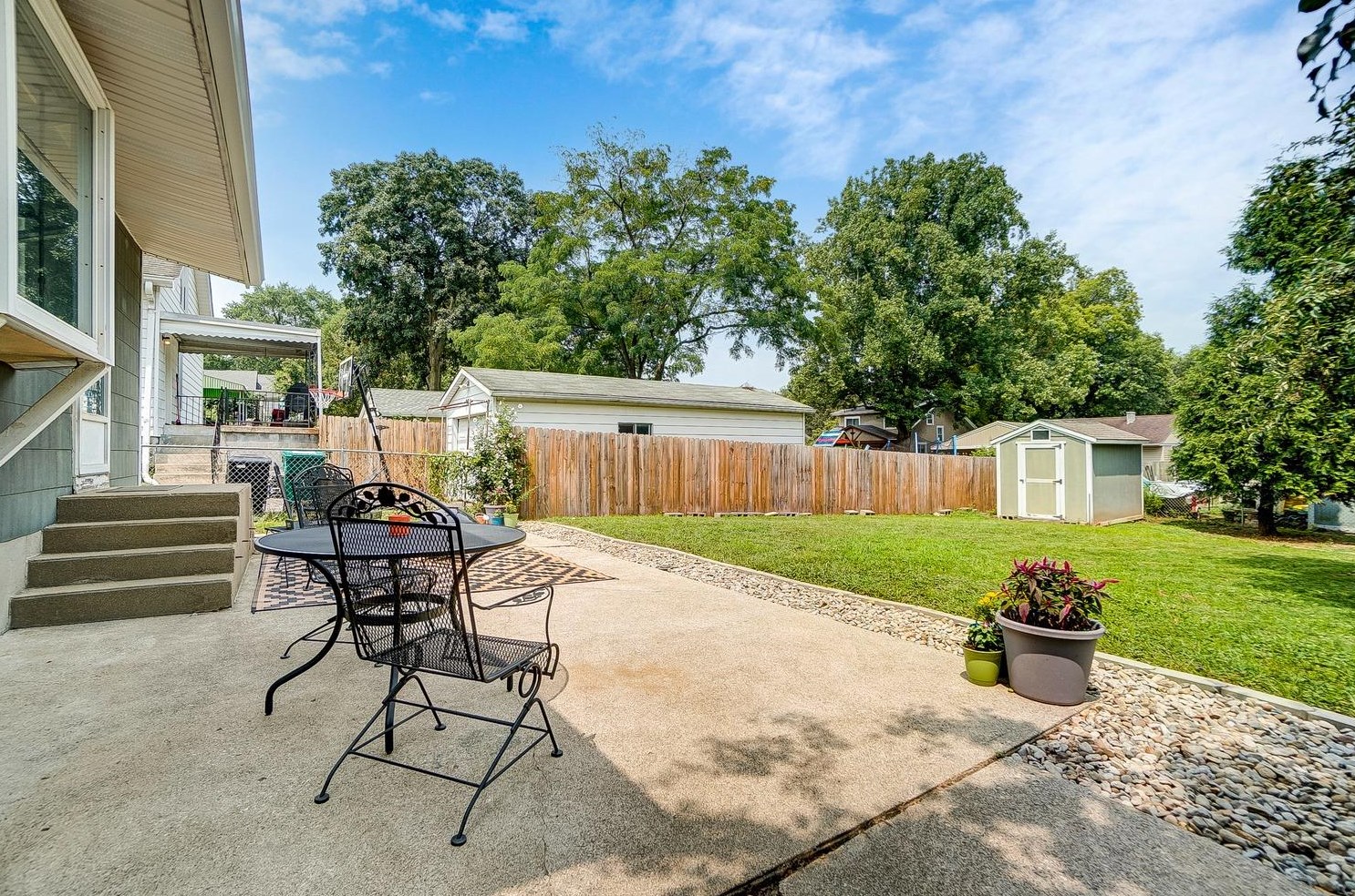 6802 Jersey Ave, Cincinnati OH  45233-1129 exterior