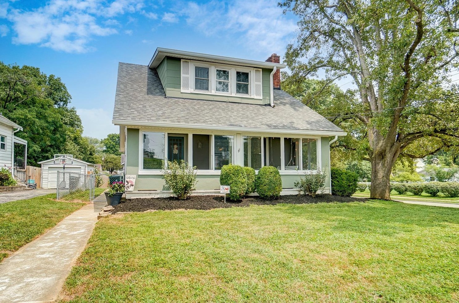 6802 Jersey Ave, Cincinnati OH  45233-1129 exterior
