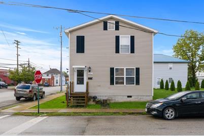 104 S Pleasant Street - Photo 1