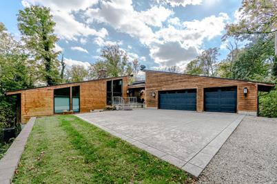 8675 Camargo Club Drive - Photo 1