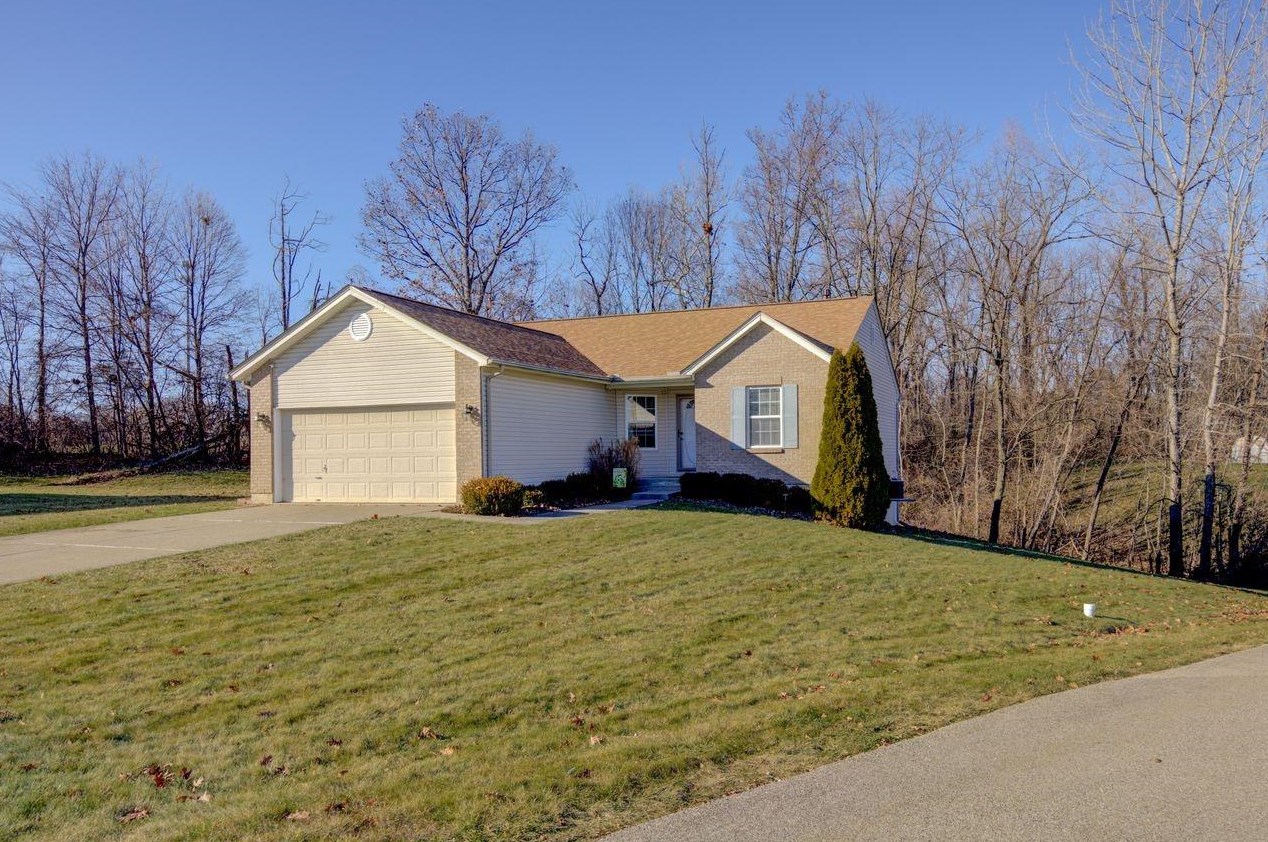 2136 Trapp Ct, Cincinnati, OH 45231-2162