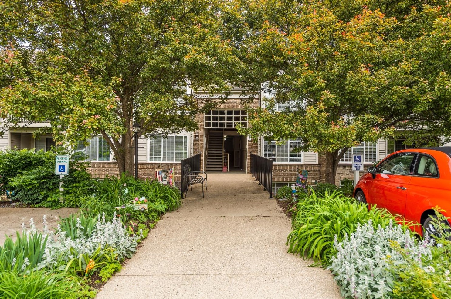 9800 Regatta Dr, Cincinnati, OH 45252-1976