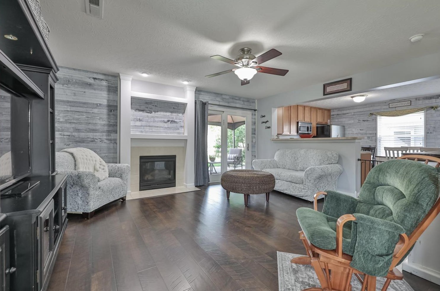 2551 Allegro Ln, Loveland OH 45140-8460 exterior