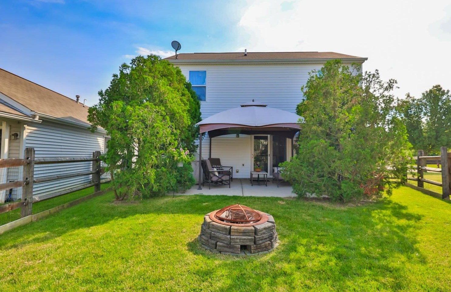 2551 Allegro Ln, Loveland OH 45140-8460 exterior