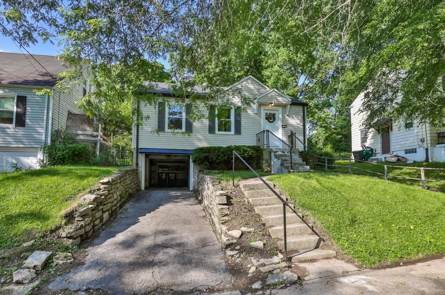 4727 Green Glen Ln, Cincinnati, OH 45238