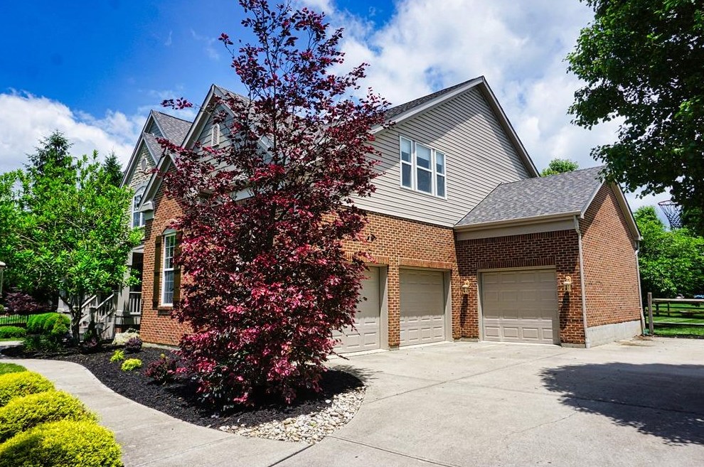6880 Clubside Dr, Loveland, OH 45140-6038