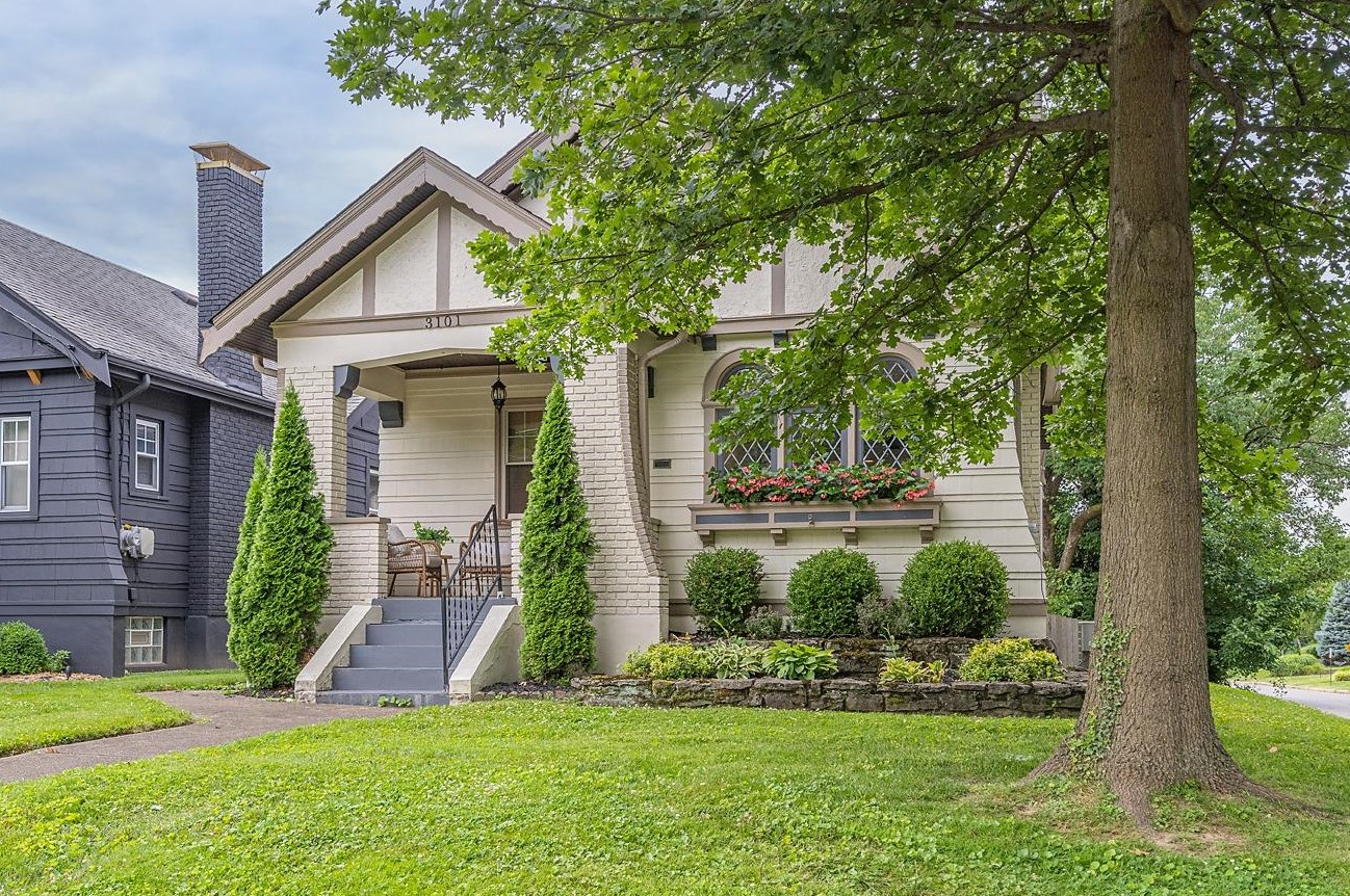 3101 Mapleleaf Ave, Cincinnati, OH 45213-2411