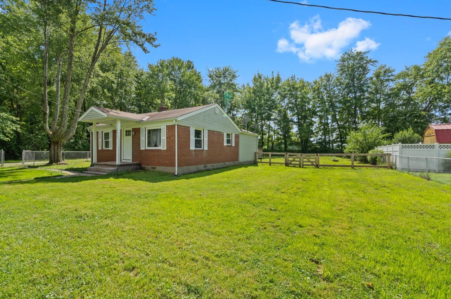 2613 Spring St, Mount Olive, OH 45106