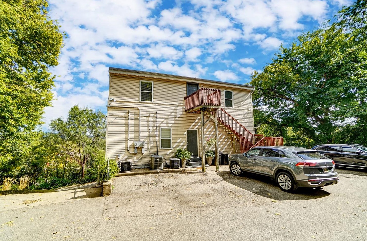 2305 Maryland Ave, Cincinnati, OH 45204-1526