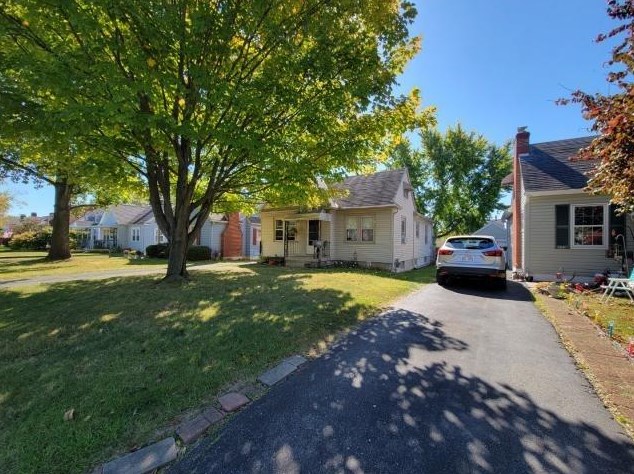 1012 Colwick Dr, Dayton, OH 45420-2204