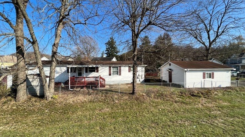 104 Laird St, Cleves, OH 45002-1013