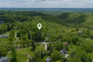 7335 Demar Rd, Indian Hill, OH 45243 - Photo 10