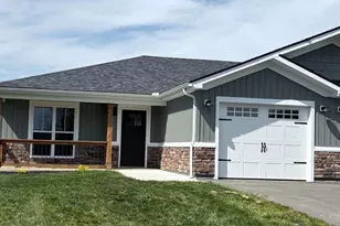 7615 Pea Ridge Rd, Hillsboro, OH 45133 - Photo 2