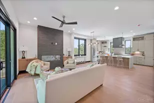 3750 Miami Run, Mariemont, OH 45227 - Photo 4